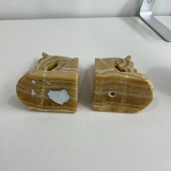 Pair of Vintage Beige Tan Neutral Mid Century MCM Onyx Stone Horse Head Bookends - Picture 6 of 6